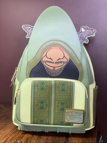 Sac à dos Loungefly Encanto Disney Bruno neuf