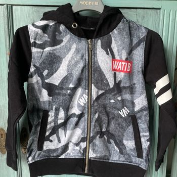 Gilet à fermeture avec capuche