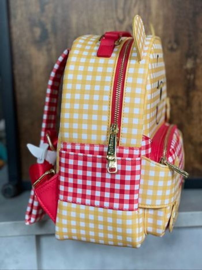 Sac à dos Winnie Vichy Disney Loungefly neuf - photo numéro 3