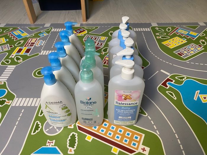 Lait nettoyant aderma et eau nettoyante - photo numéro 2