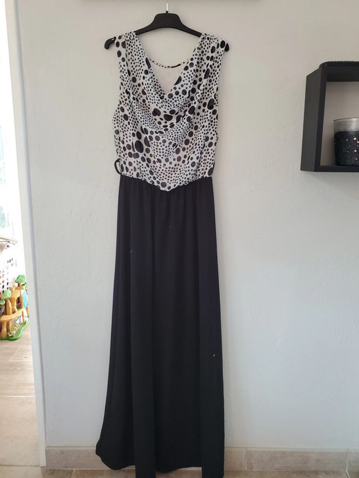 robe longue sans manche taille 38/40 - photo numéro 3
