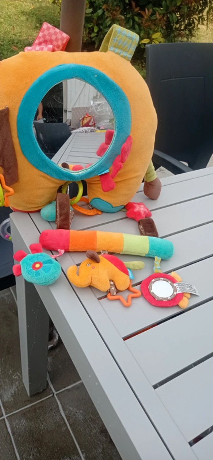 Jouets éveil premier âge - photo numéro 2