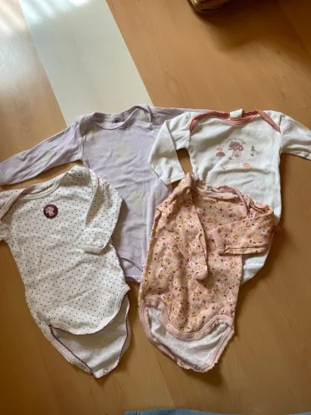Lot de 4 bodies manches longues