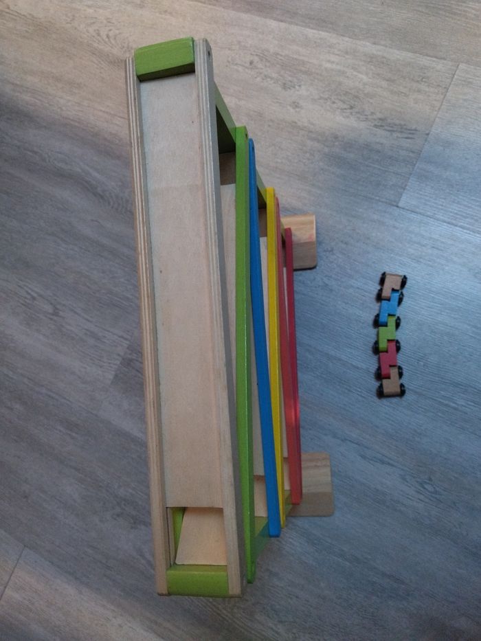 Jeu en bois voitures it's imagical - photo numéro 2