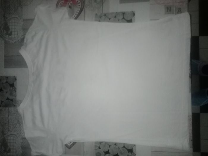 Tee-shirt taille 36 - photo numéro 4
