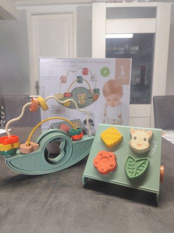 Jeu à manipuler Sophie La girafe