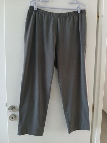 Pantalon ou pantacourt Afibel
Taille 50
