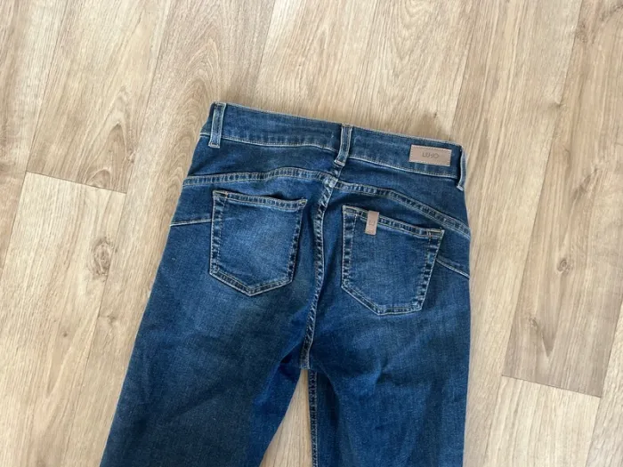 Liu jo jean better bleu brut femme, taille Fr 36 / us 26 - photo numéro 6