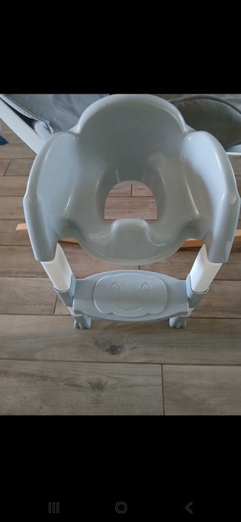 Rehausseur toilette