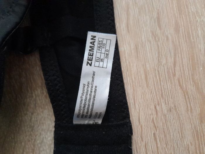 Soutien gorge noir 110 D - photo numéro 2