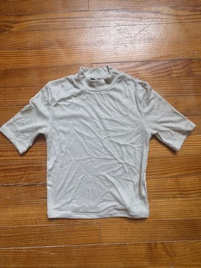 T-shirt beige pailletée