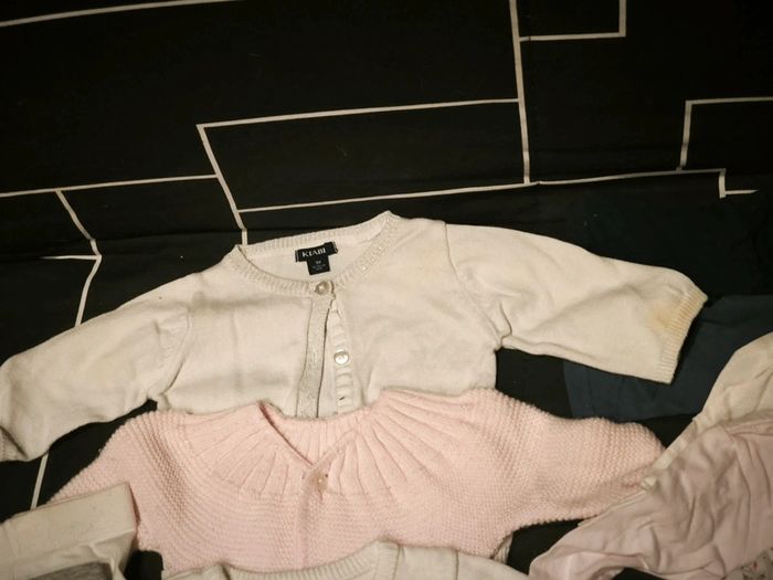 Lot d'habits 0-1 mois bébé fille - photo numéro 4