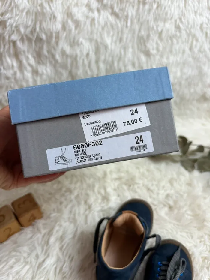 Paire de chaussures Franco Romagnoli taille 24 - photo numéro 7