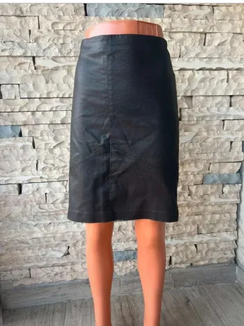 Superbe jupe  vintage  parfait  printemps  - taille  38