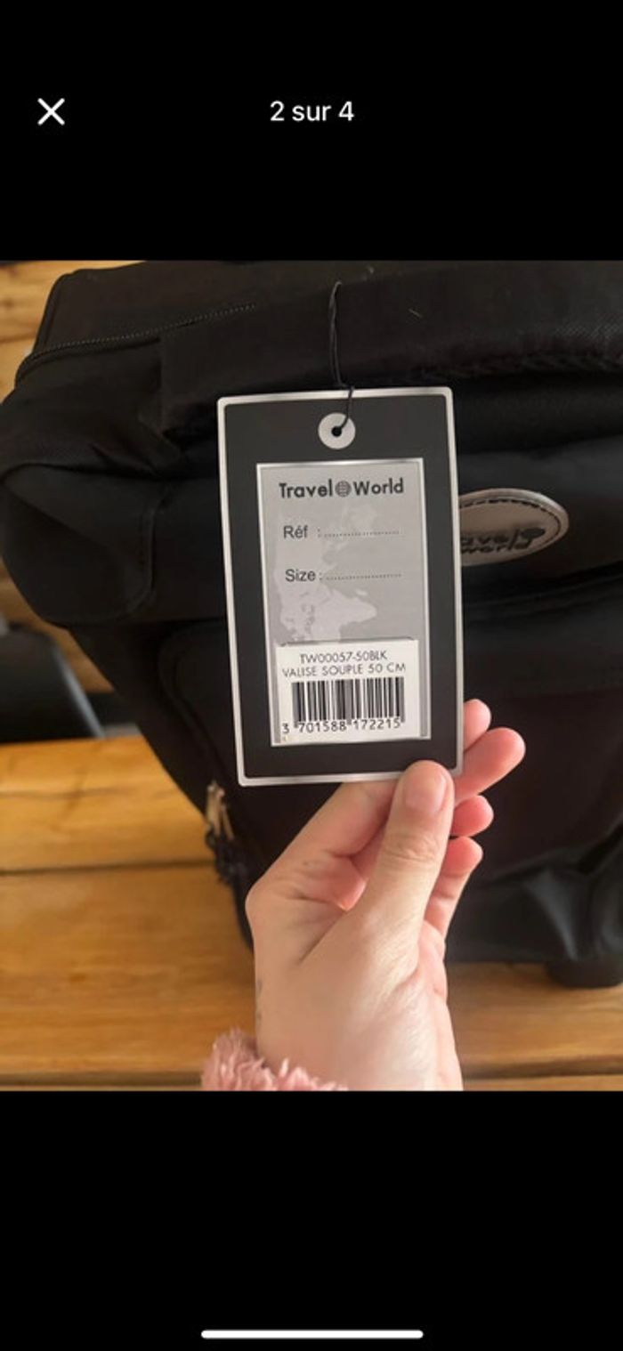Valise à Roulette souple 50cm neuf avec étiquette - photo numéro 2