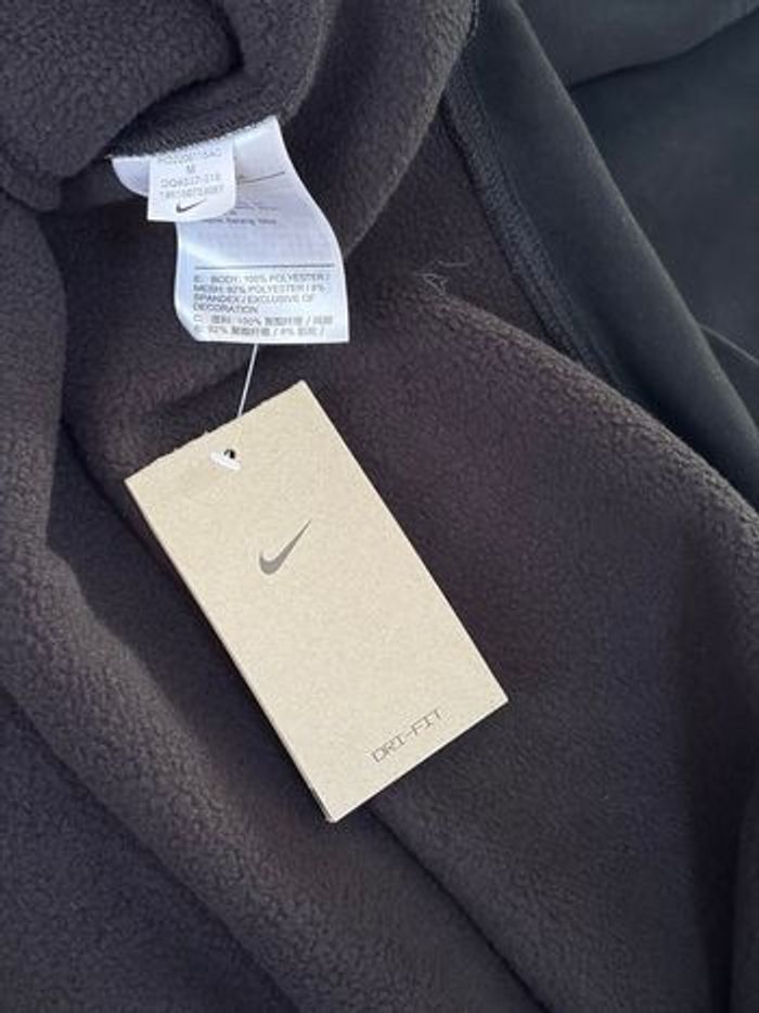 Pull Nike Running Berlin - photo numéro 10