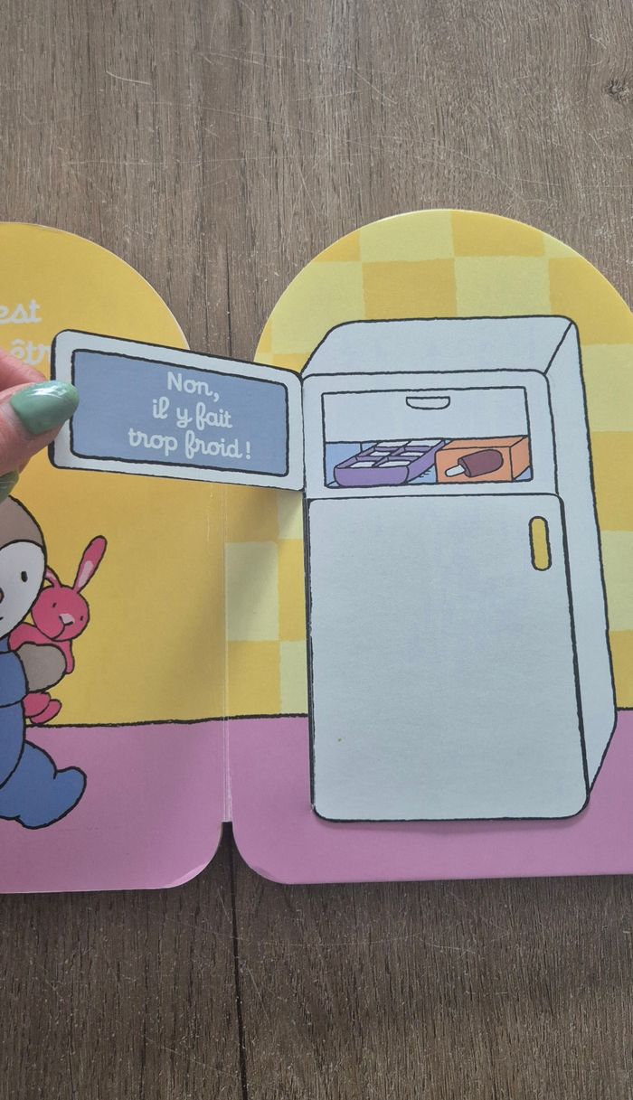 Livre Bébé T'choupi Miam mon biberon - photo numéro 5