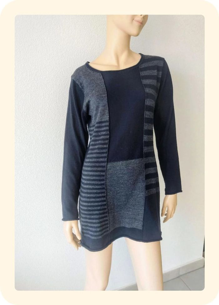 Tunique Zamba bleu et grise à motifs rayés Taille 38