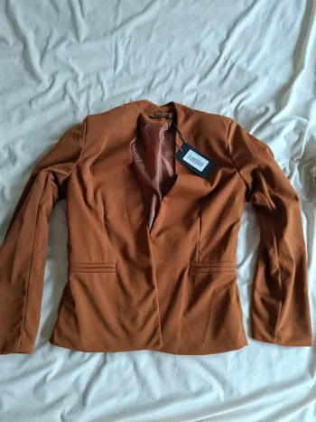 femme femme marron clair, Camel, demi-saison, taille L, marque Jade&Me, neuve avec étiquette
