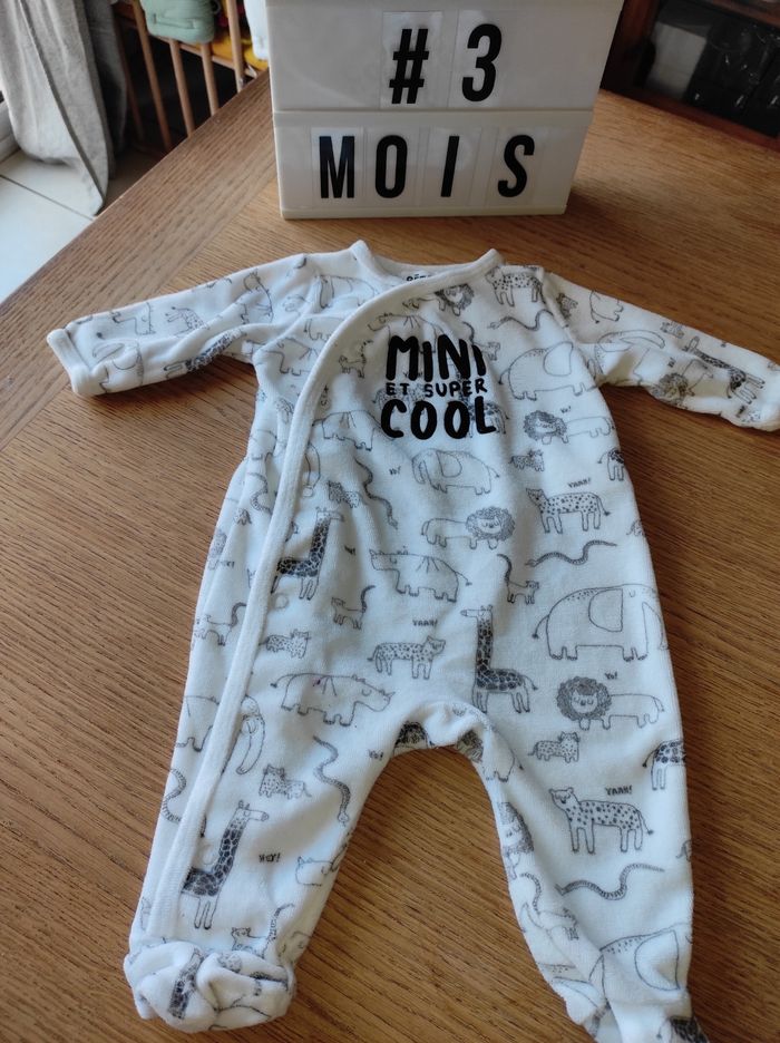 Pijama 3 mois