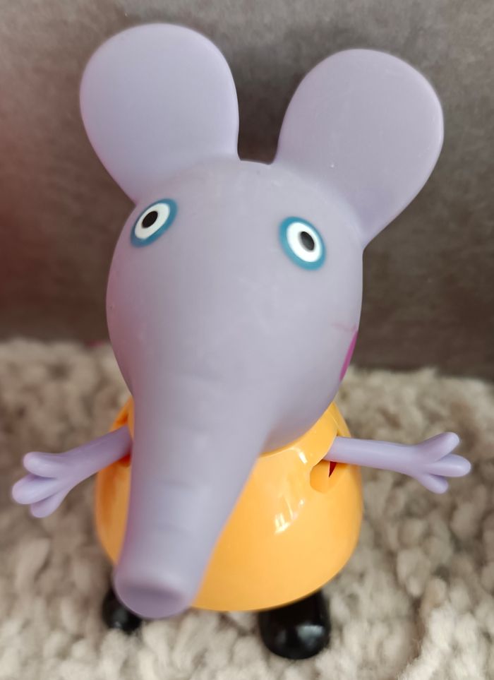 Lot de 3 personnages de la classe de Peppa pig - photo numéro 6