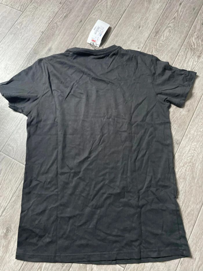 T-shirt Airness Taille M Neuf avec étiquettes  Noir et jaune - photo numéro 4