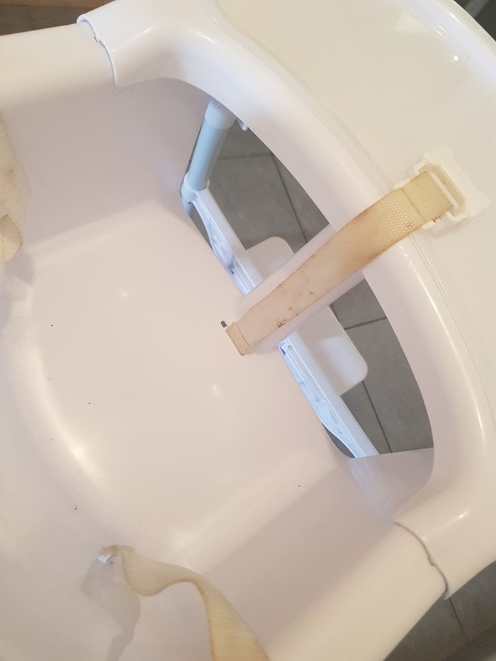 Chaise haute - photo numéro 3