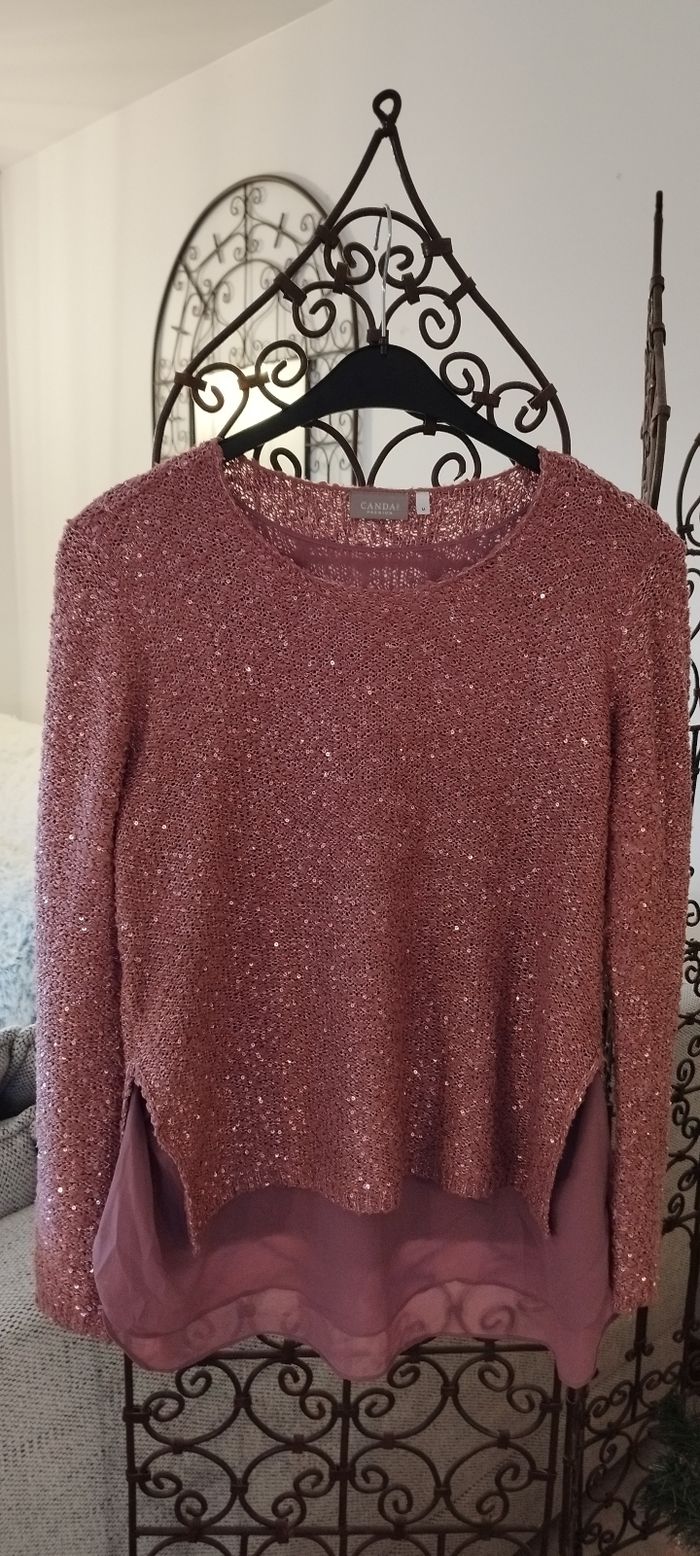 Tunique, haut à manches longues avec sequins couleur vieux rose avec doublure. Canda Premium C&A. Très bon état. Taille L