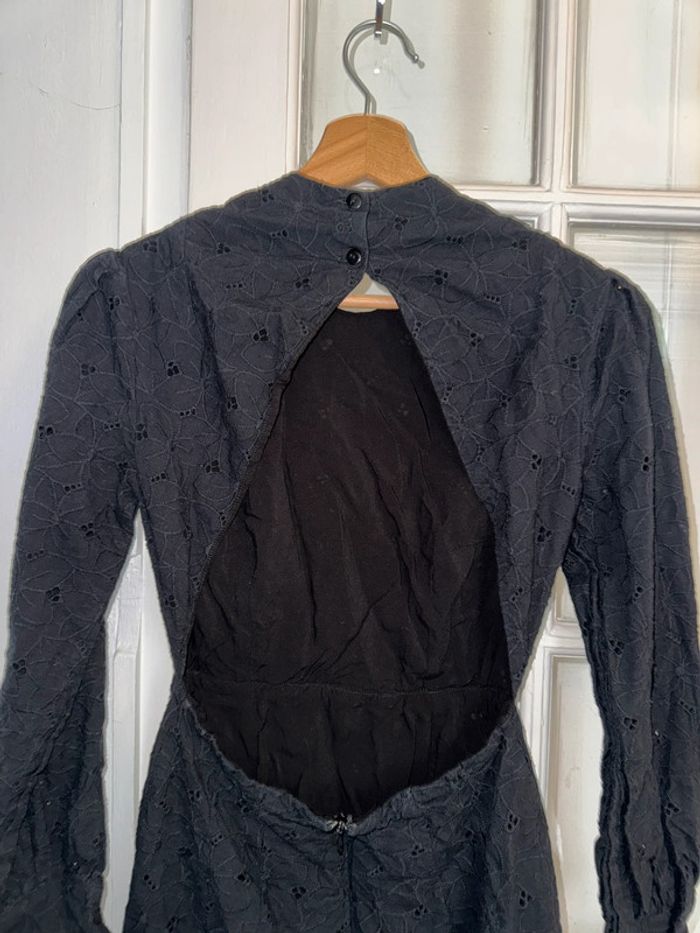 Robe broderies anglaises jane wood  Taille 1  Valeur 149 euros - photo numéro 5