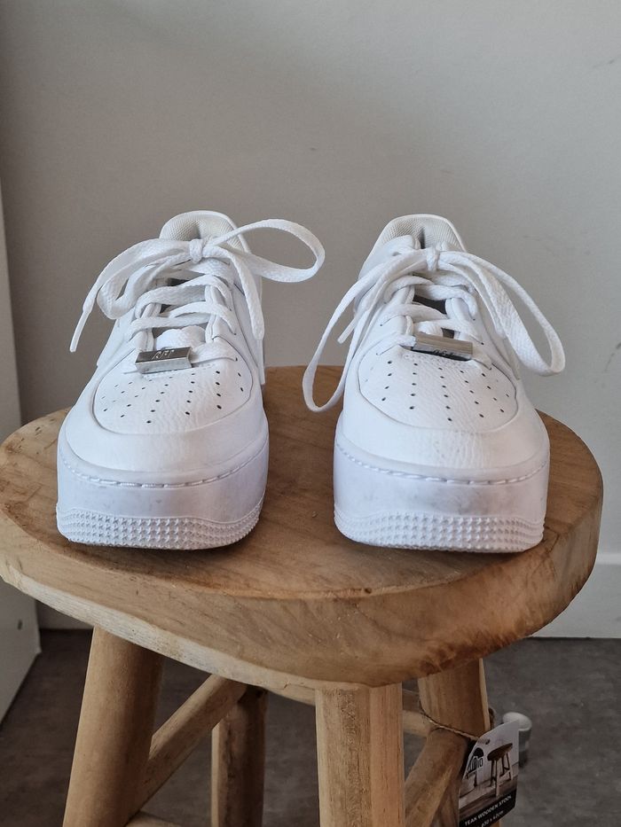 Basket Nike af1 39 - photo numéro 4