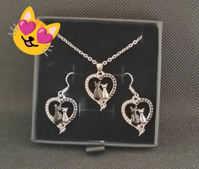 Parure chat collier et boucles d'oreilles