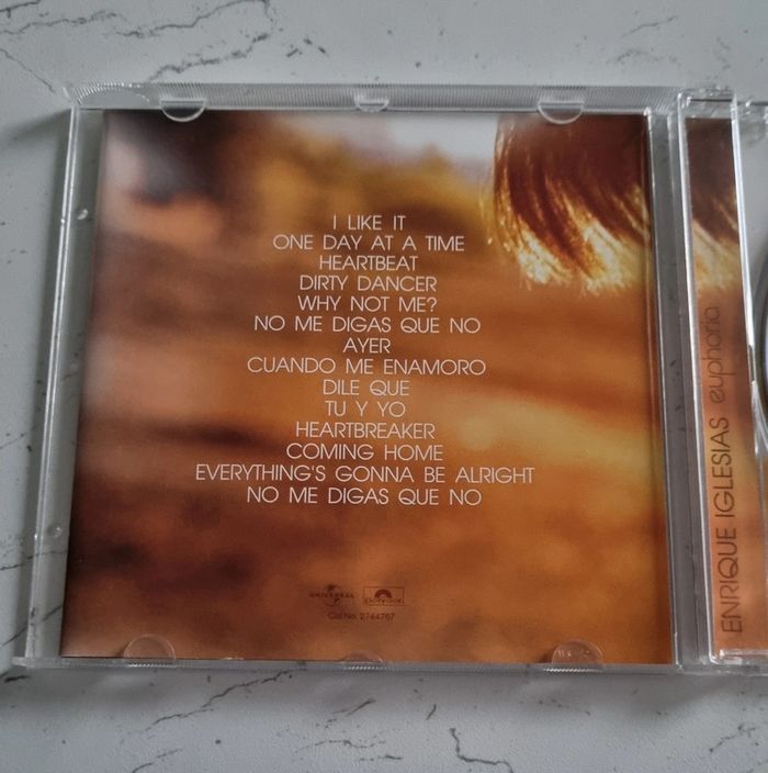 CD Enrique Iglesias "Euphoria" - photo numéro 3