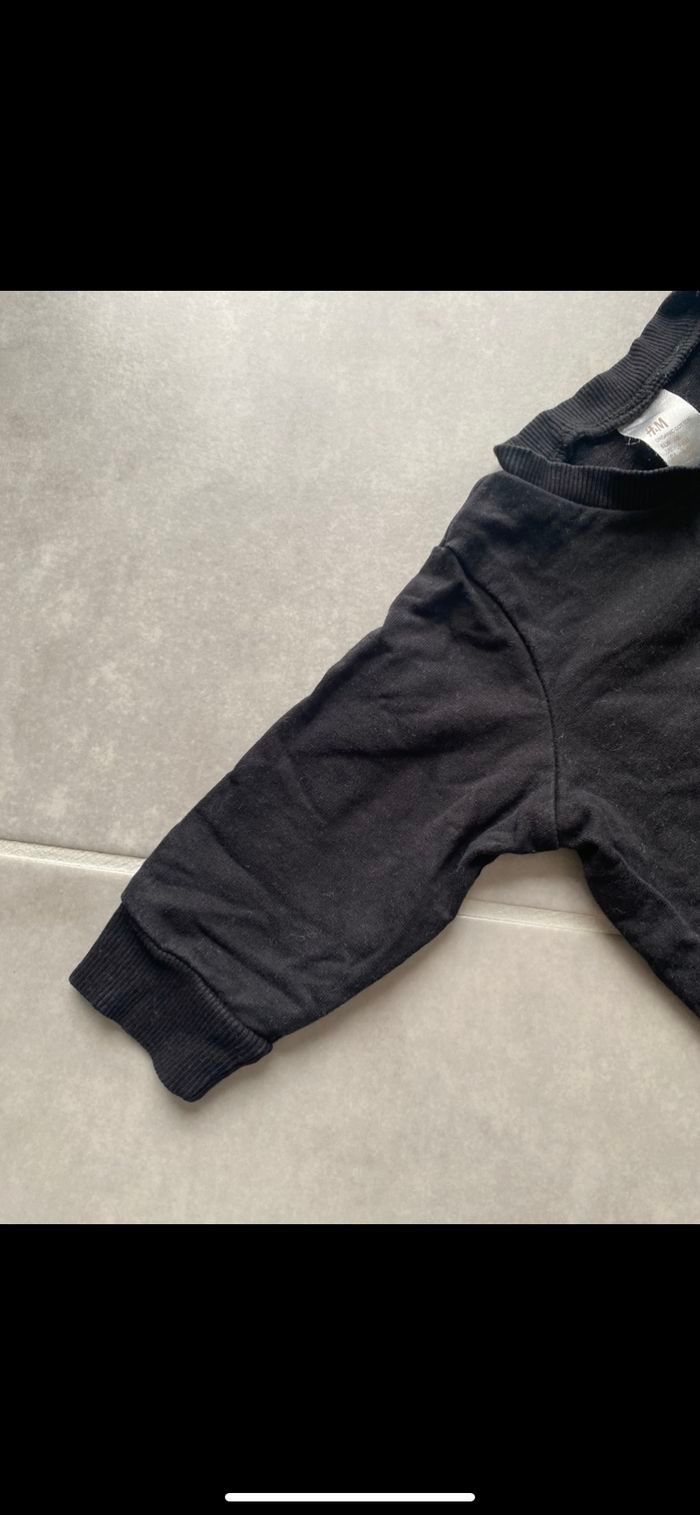 Pull / Sweat mixte 6 mois - photo numéro 5