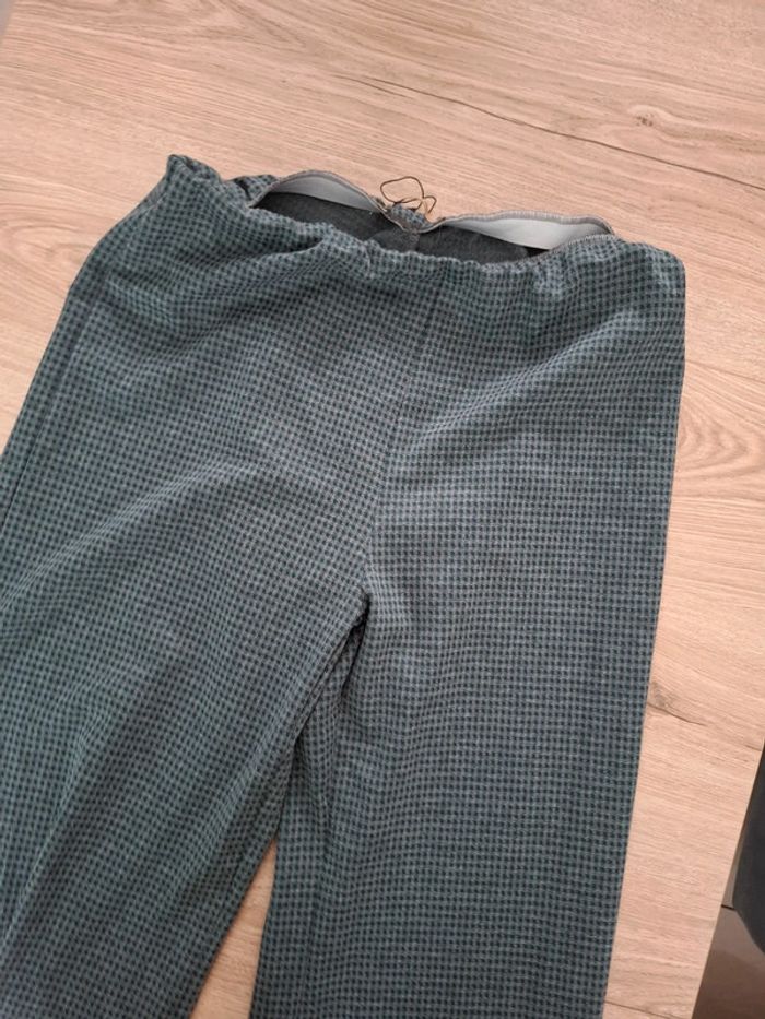 Pantalon matière élastique Élégance Miss taille 48 neuf - photo numéro 3