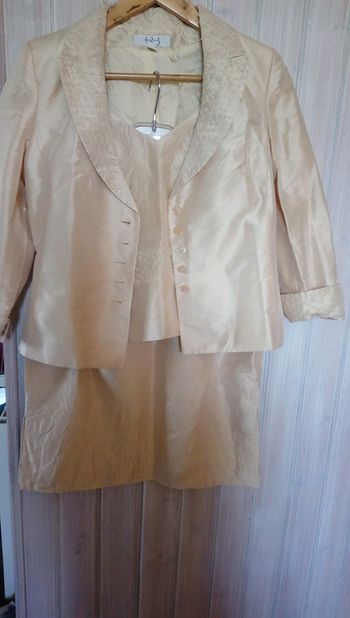 Jupe et veste en soie