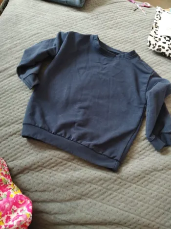 Pull bleu enfant