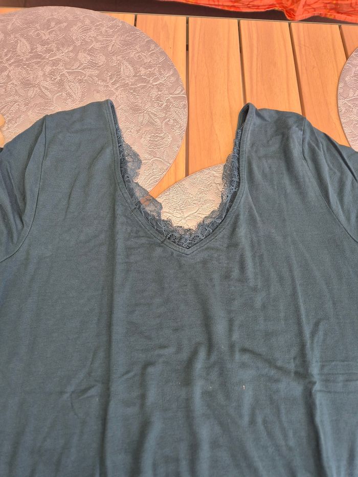 Tee-shirt - photo numéro 3