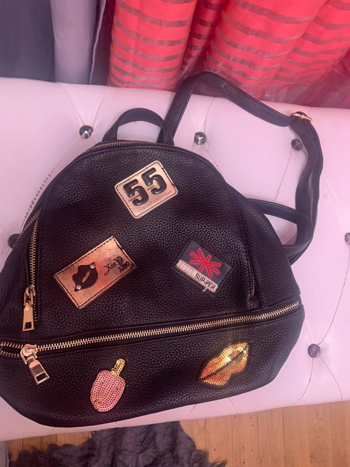 Très jolie sac à dos - photo numéro 4