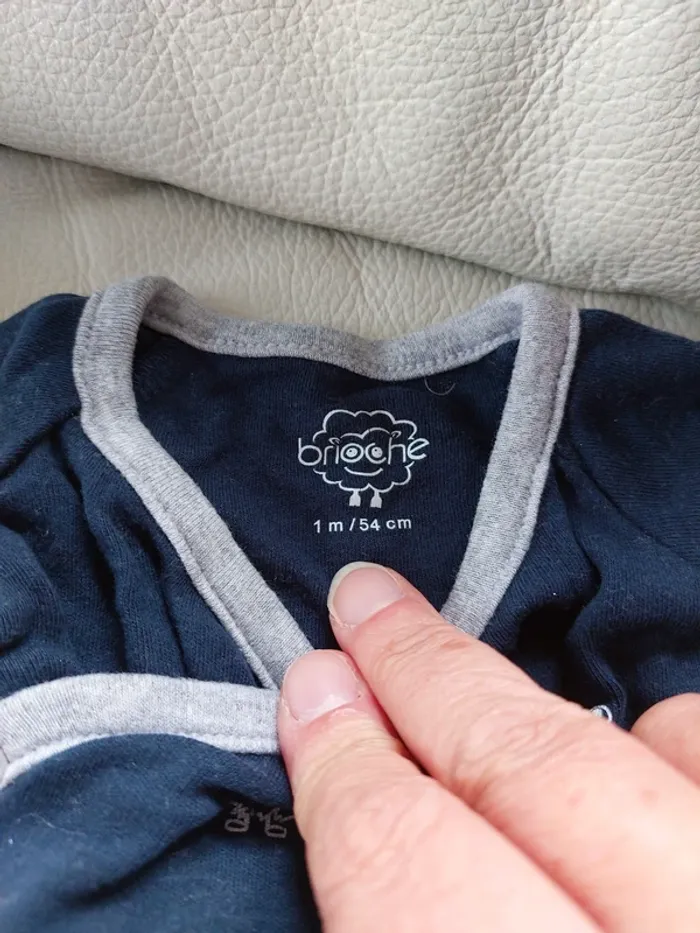 Lot de 7 articles vêtements bébé 1 mois - photo numéro 8