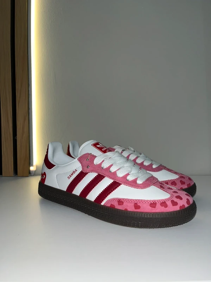 Adidas Comme des Garçons Valentine’s Day Rose 38.5