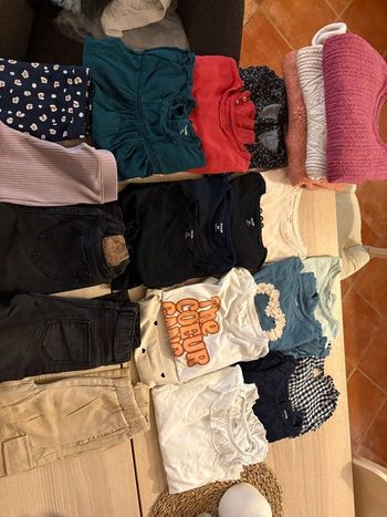 Lot enfant fille  8 ans 