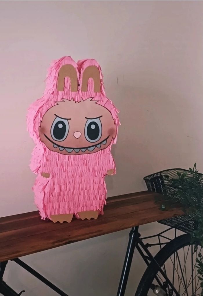 Pinatas enfants XL labubu