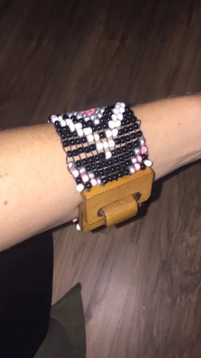 Bracelet manchette perles - photo numéro 3