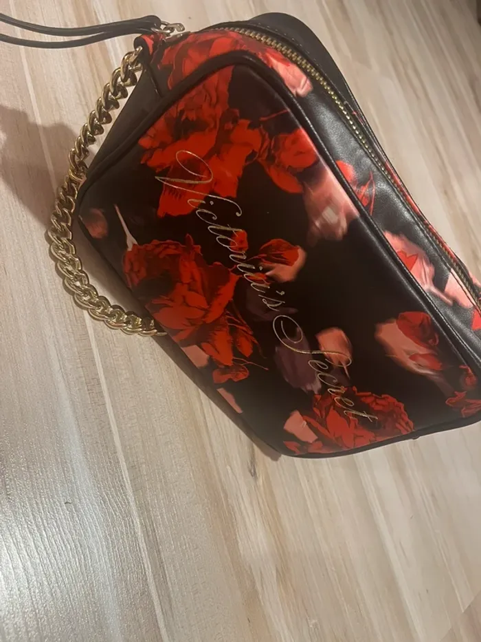 sac bandoulière victoria’s secret à fleurs - photo numéro 2