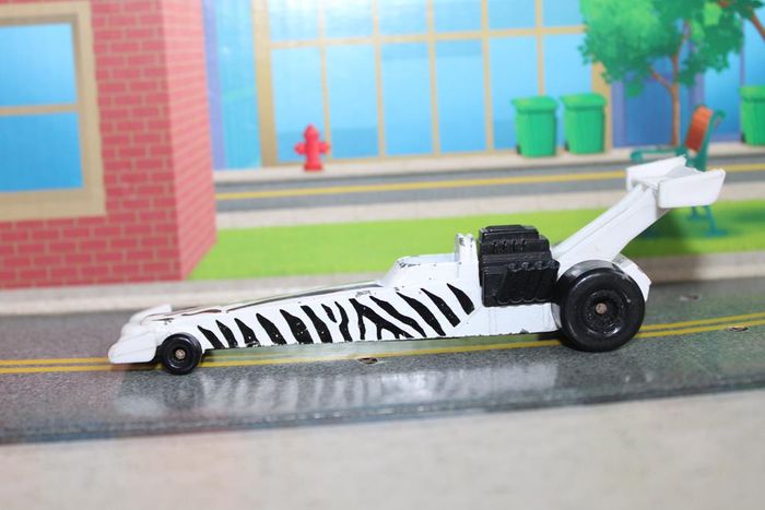Hot wheels dragster - photo numéro 2