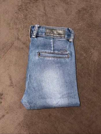 Pantalon jean bleu les petites Bombes LPB taille XS en très bon état.