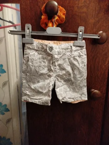 Short réversible 18m