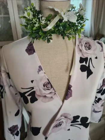 Veste fleurie Taille 38