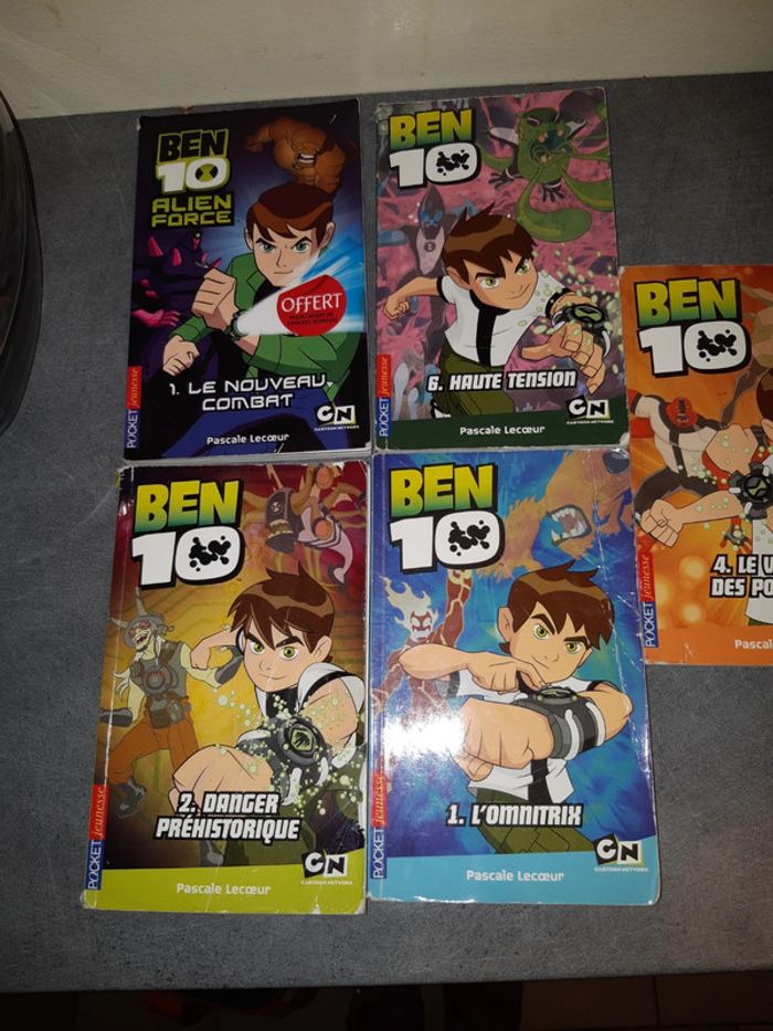 😺 livres ben 10 x5 enfant 8 ans😺