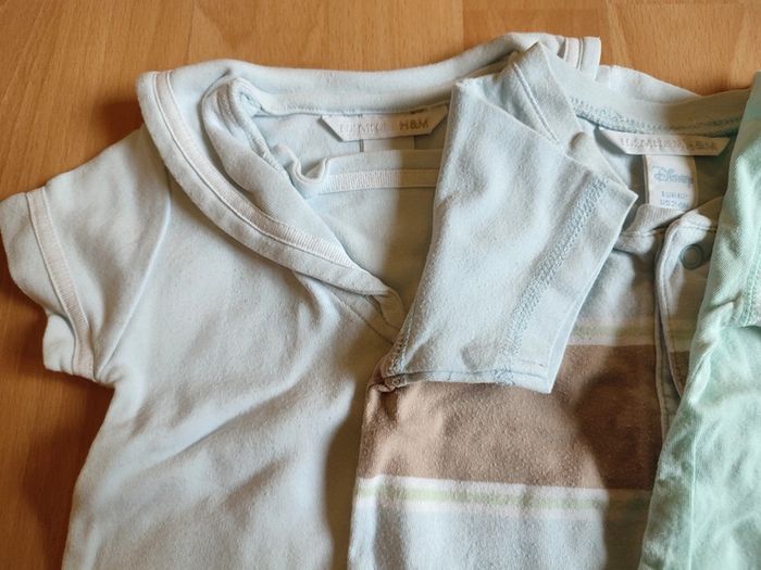 Lot de 4 barboteuses H&M en 3M - photo numéro 3